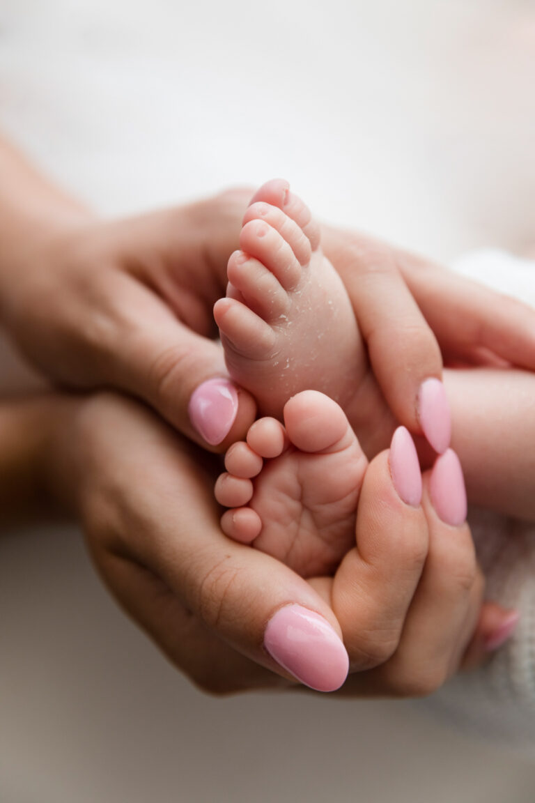 152 newborn photography perth 768x1152