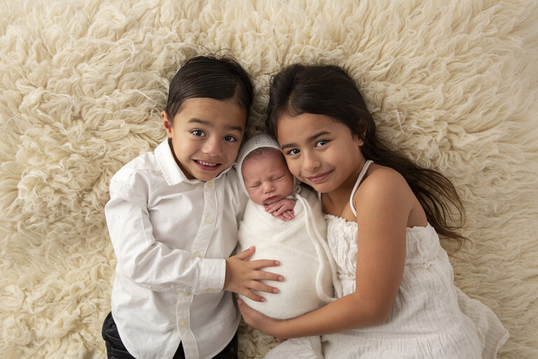 220525 HZ newborn 003 r 768x512