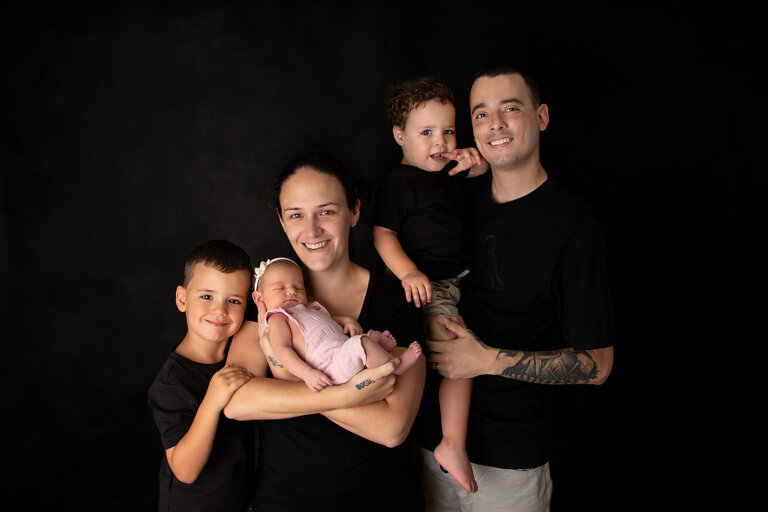 230118 GB newborn 105 110 r 768x512