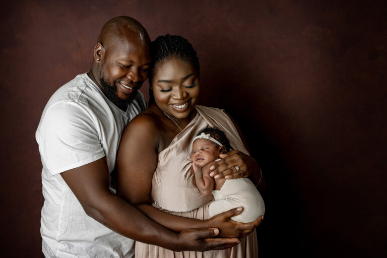 240214 Margret Brawn Newborn Annora 17 2 768x512