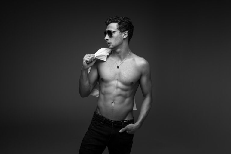 294 Brian Studio Shoot 14 9 22 51310 768x512