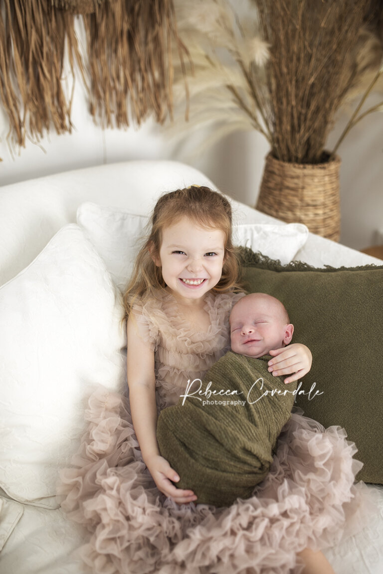 600011 B4A5132 768x1152