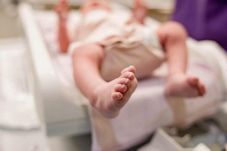 Brisbane Birth Photographer00010 768x512