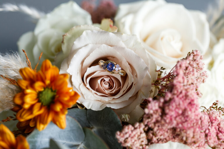 Cedar creek Wedding 2405 003 768x512