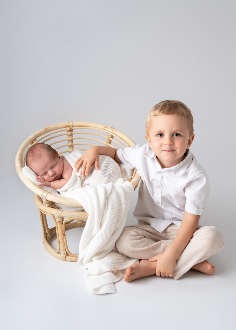 DSC1693 2 Edit copy 2 768x1075