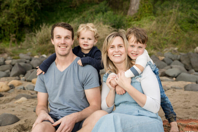 HOBART FAMILY PHOTOGRAPHER 26 768x512