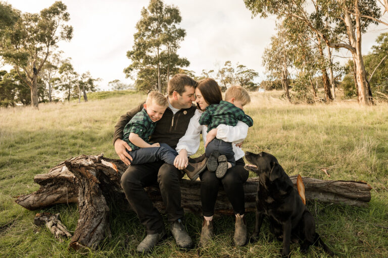 HOBART FAMILY PHOTOGRAPHER 37 768x512