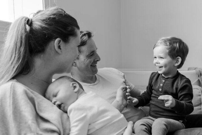HOBART NEWBORN PHOTOGRAPHER 03 768x512