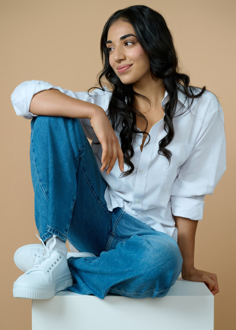 Imogen Denim Editorial 06 768x1075