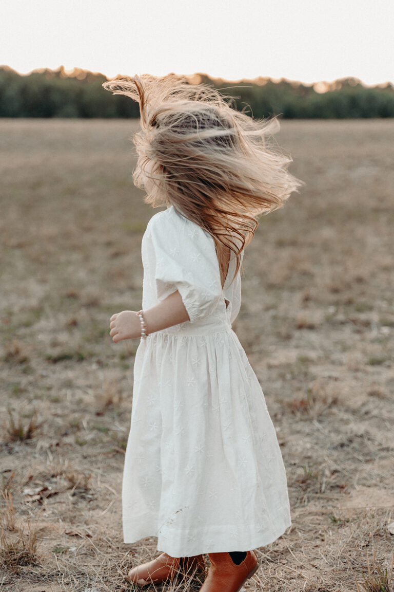 Judy Perth family Photographer web COL00093 copy 768x1152