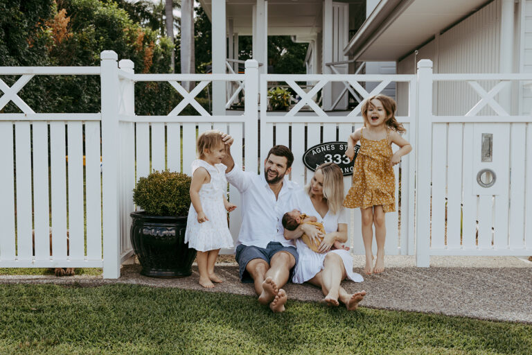 Kim and Pete Coonan Baby Harrismallet 020 copy 768x512