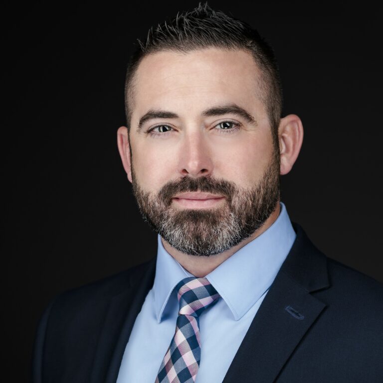 Kris Simmens 00301 1 768x768