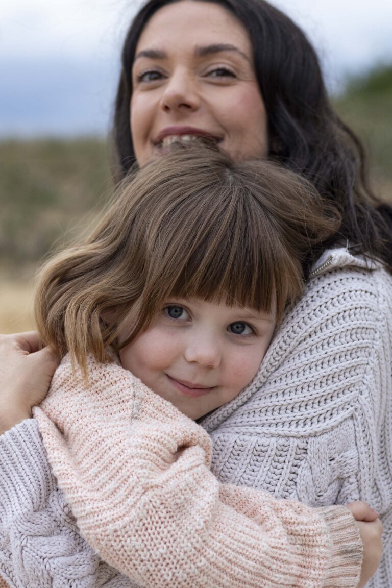 Laura Collins FamilyBeach LizMark 10 768x1152