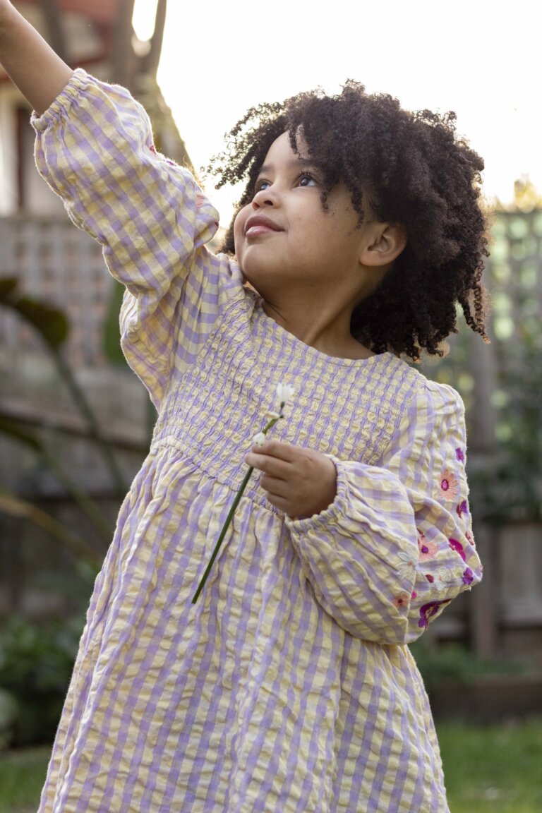 Laura Collins MiaBittern 21 768x1152