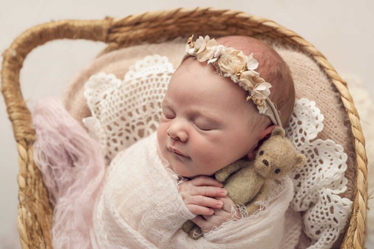 Love Liss Creatives Newborn 35 768x512