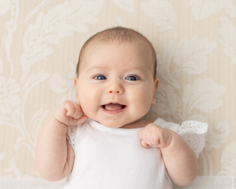 Melbourne baby photographer 768x614