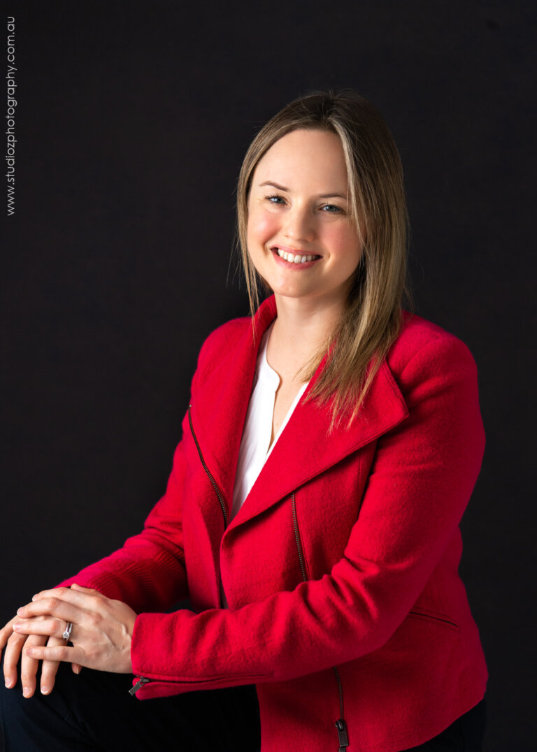 Melbourne headshot photographer 7852 768x1076