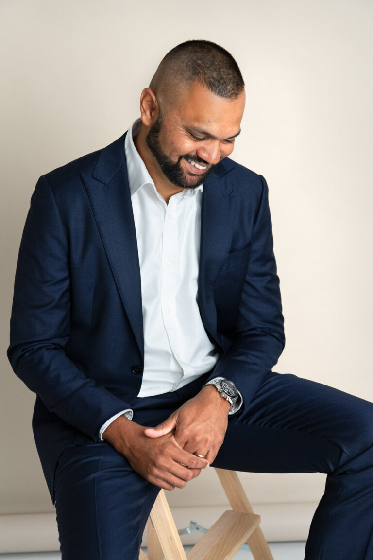 Melbourne headshots photographer 4748 768x1152