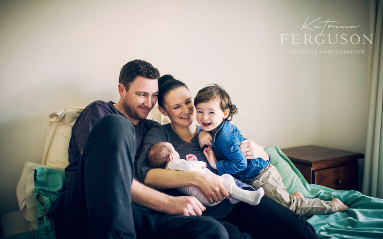 Melbourne newborn family in home photography Katrina Ferguson 003 768x480