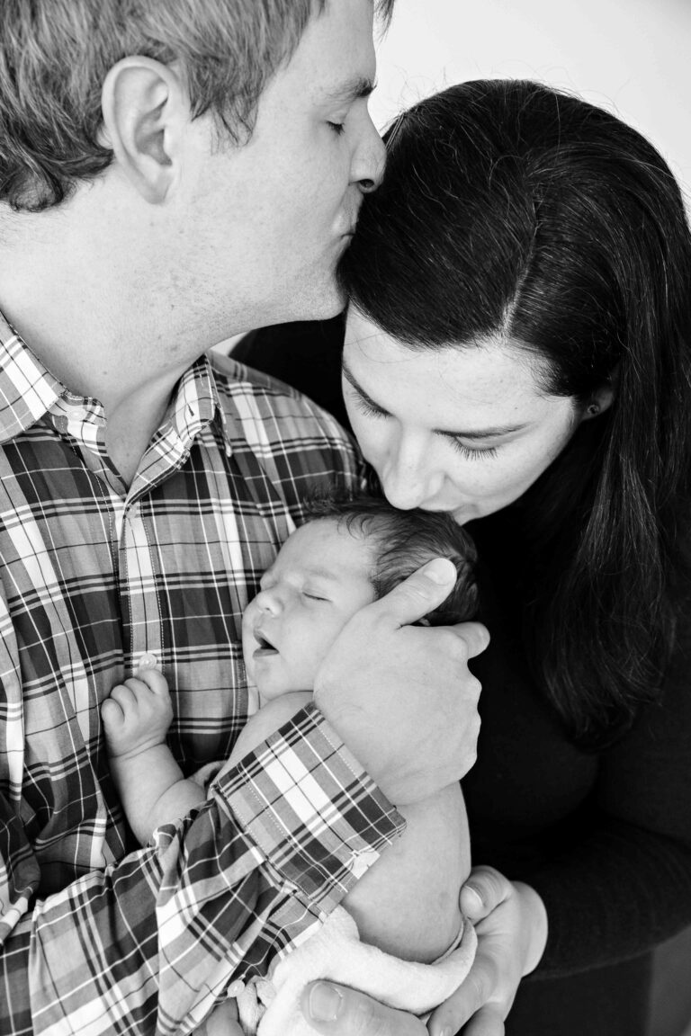 Nelson Family Portraits 27.4.22 2137 copy smaller 768x1152