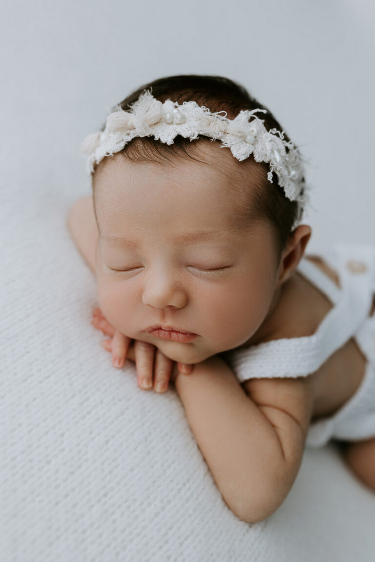 Newborn baby family pregnancy maternity photographer photography gold coast brisbane 12 2 768x1152