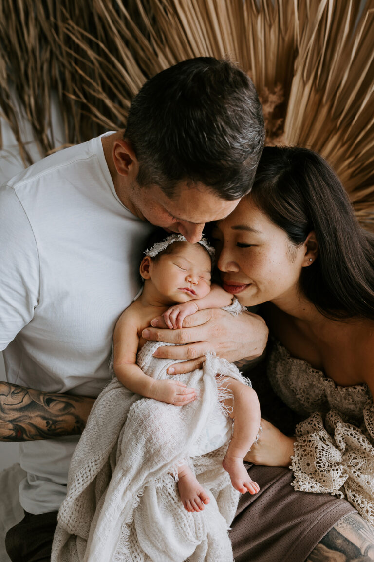 Newborn baby family pregnancy maternity photographer photography gold coast brisbane 21 768x1152