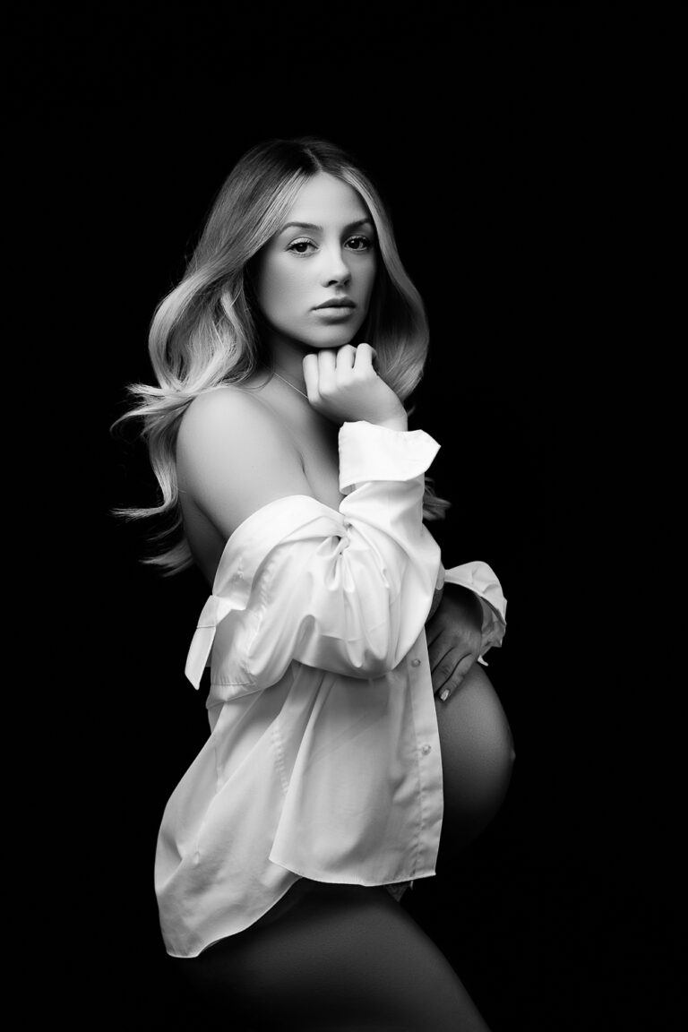 Newborn baby family pregnancy maternity photography photographer gold coast brisbane beach sunset photos Winni Mini 12 768x1152