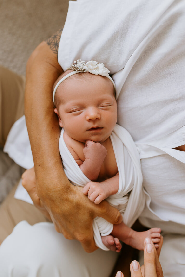 Newborn baby pregnancy maternity family photographer photoghraphy gold coast Brisbane Winni Mini Photography 1 768x1152