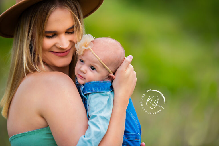 Newborn photographer in Ipswich region 768x512