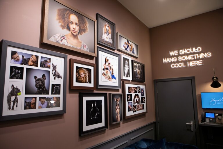 O52A6705 STUDIO GALLERY © Bartley Studios 768x512