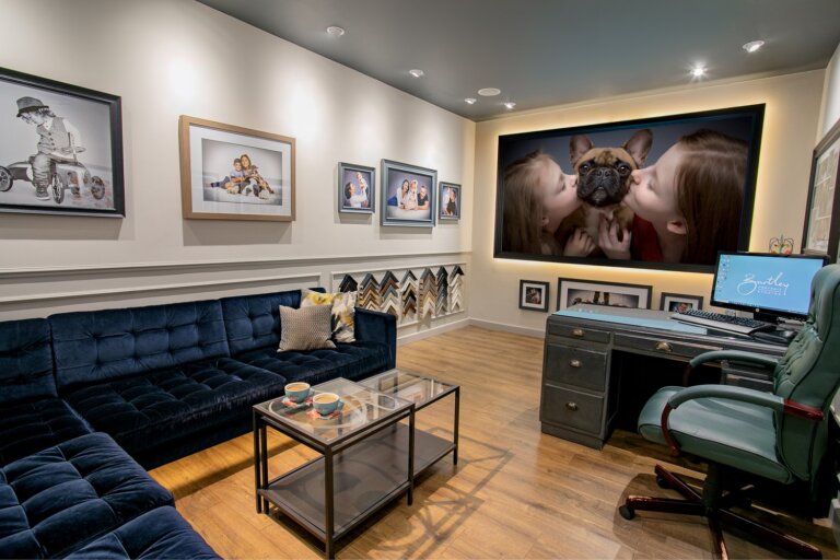 O52A6836 2 STUDIO GALLERY © Bartley Studios 768x512