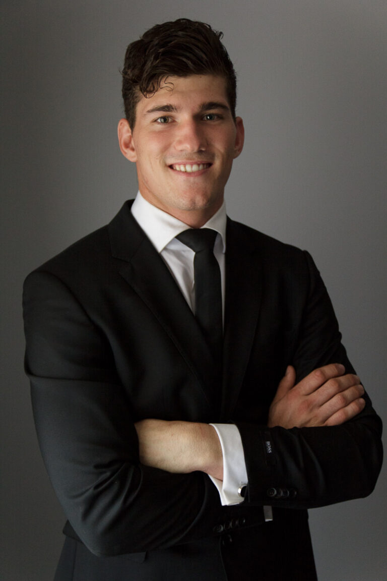 Personal Branding 6 768x1152