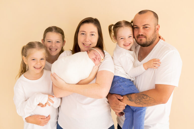 Smith Newborn Portrait 021 768x512