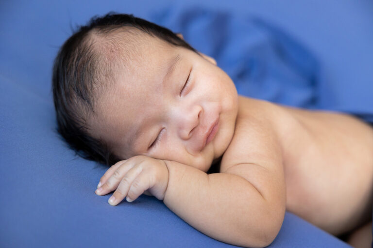 Smith Newborn Portrait 106 768x512