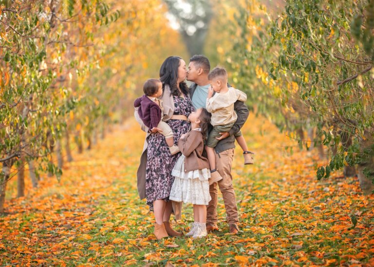 The Wharehinga Family 53 min 768x549