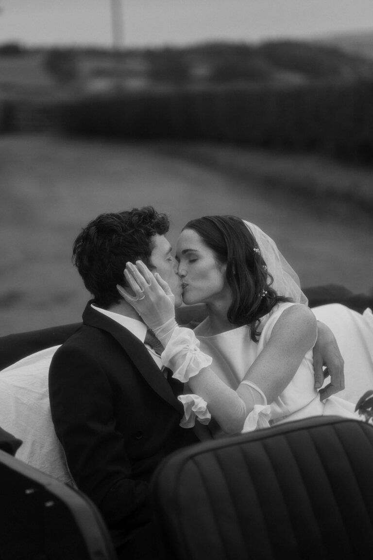 elopement portfolio 061 768x1152