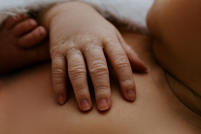 newborn baby family pregnancy maternity gold coast brisbane 10 768x512