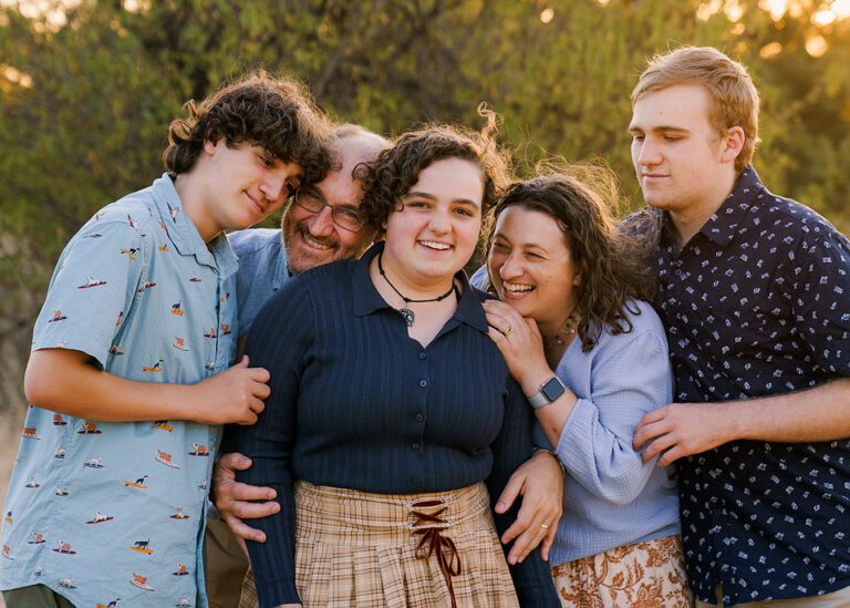 sneak DSC4392 Edit 768x549