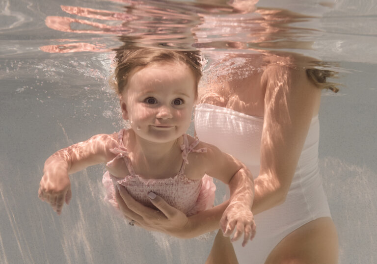 underwater baby family photographer noosa sunshine coast brisbane gold coast queensland 1 1 768x538