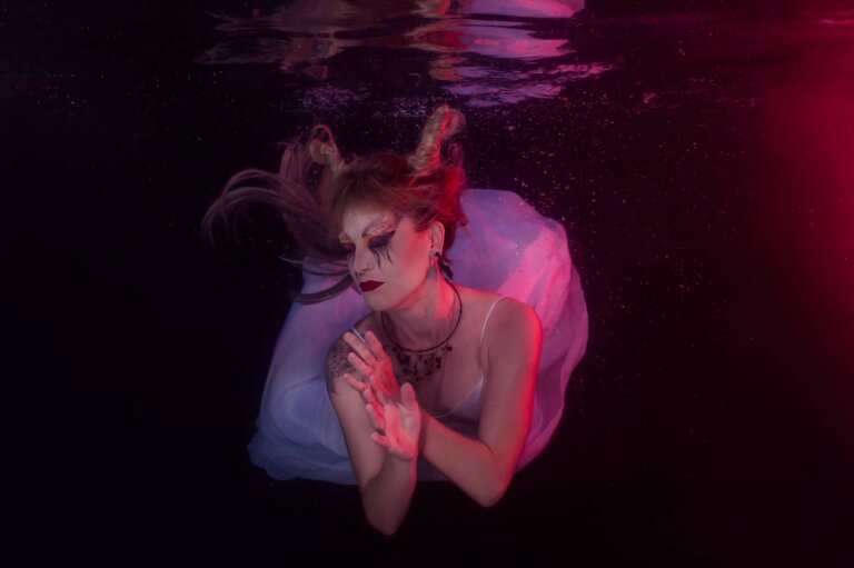 underwater portraits 53 768x511